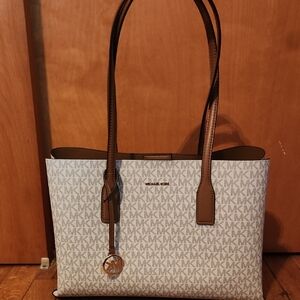 Michael Kors Signature White and Tan Tote